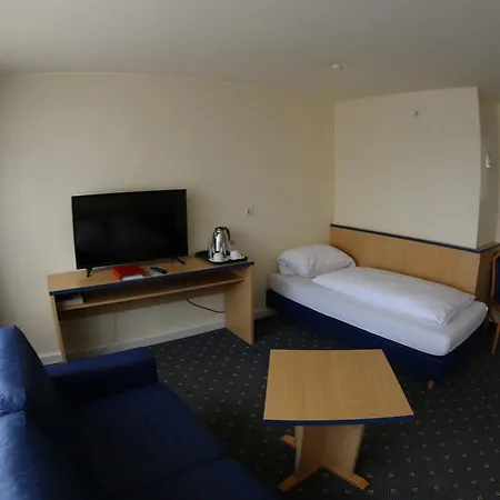 מלון Am Rathaus 3*